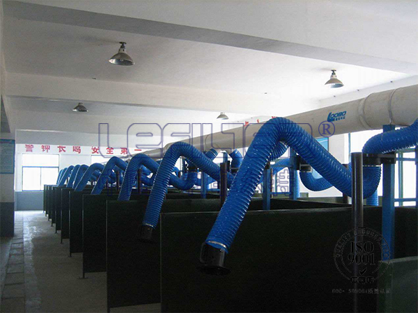 工業(yè)環(huán)保移動(dòng)式焊煙凈化器焊煙除塵器
